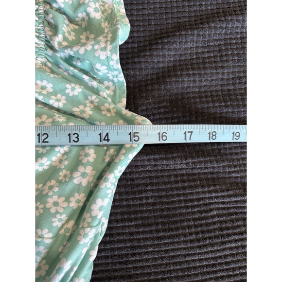 No Boundaries Green/White Floral Sun‎ Dress Ruffle Straps Size M High/Low - Picture 6 of 8